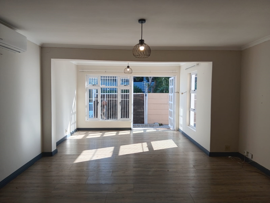 To Let 2 Bedroom Property for Rent in Diep River Western Cape